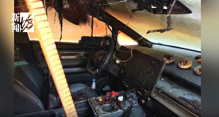 沪一小区突发火灾!“元凶”竟然又是...几乎每栋楼依然还有 沪一小区突发火灾!“元凶”竟然又是...几乎每栋楼依然还有