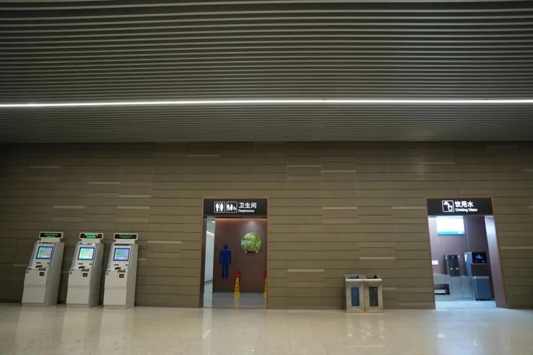 来不及了？北京朝阳站新开一条进站快速通道，2分多钟即可到达→