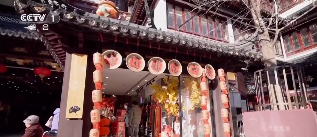 外国游客“中国行”热情高涨 &nbsp;沉浸式体验地道中国文化成为来华首选