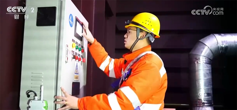 科技赋能为春运保障插上“智慧的翅膀” 确保让每一位旅客平安抵达 科技赋能为春运保障插上“智慧的翅膀” 确保让每一位旅客平安抵达