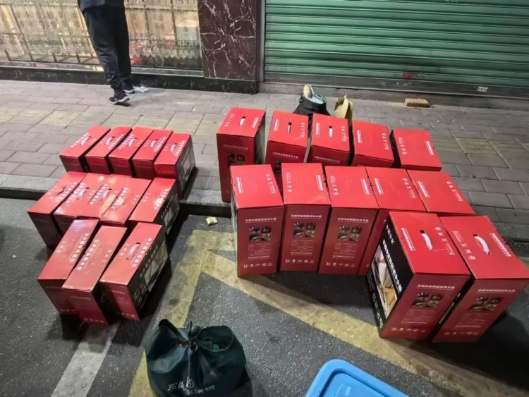 专向老年人推销“净水器”,19人诈骗团伙覆灭 专向老年人推销“净水器”,19人诈骗团伙覆灭