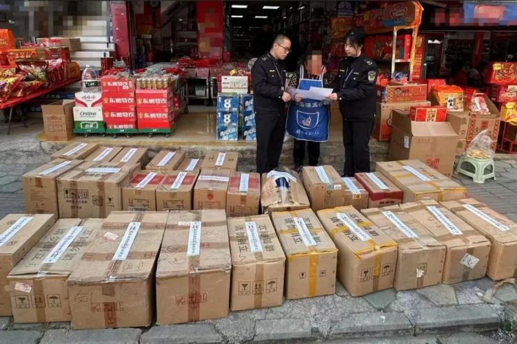 涉案金额26.9万元！百色两商行售卖假冒高端白酒被查处