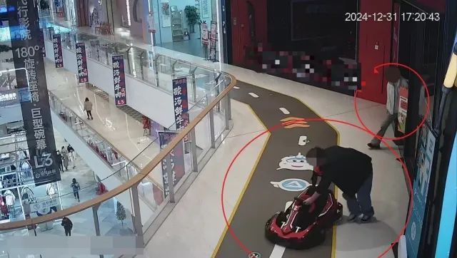 太离谱！杭州街头一电动车牵着卡丁车“狂飙”，后续来了