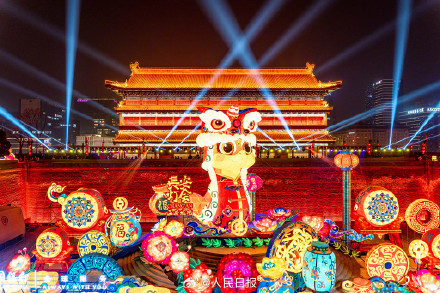 璀璨！长安灯会一亮灯年味儿就来了