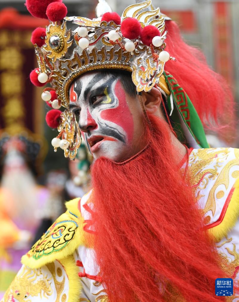 新华全媒＋·文化中国行丨英歌舞起闹新春