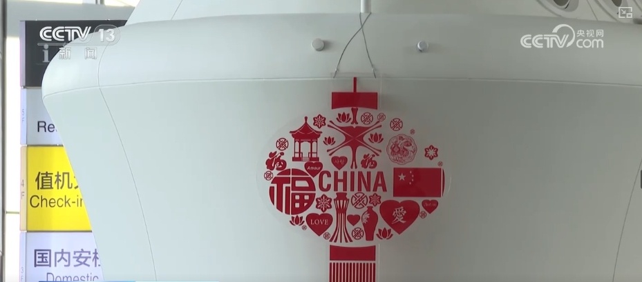 雀跃中国年！“非遗春节”+免签入境 国外游客大赞“值得一去”