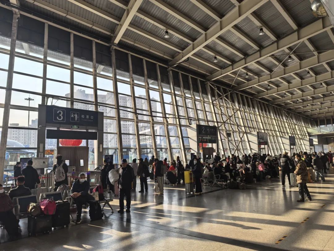 刷身份证乘车！北京4座长途客运站周六迎客流高峰