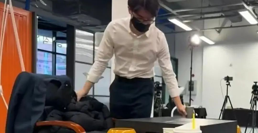 “我受够了!”柯洁暴怒退赛,韩国选手零胜夺冠,聂卫平:这是围棋界的悲剧 “我受够了!”柯洁暴怒退赛,韩国选手零胜夺冠,聂卫平:这是围棋界的悲剧