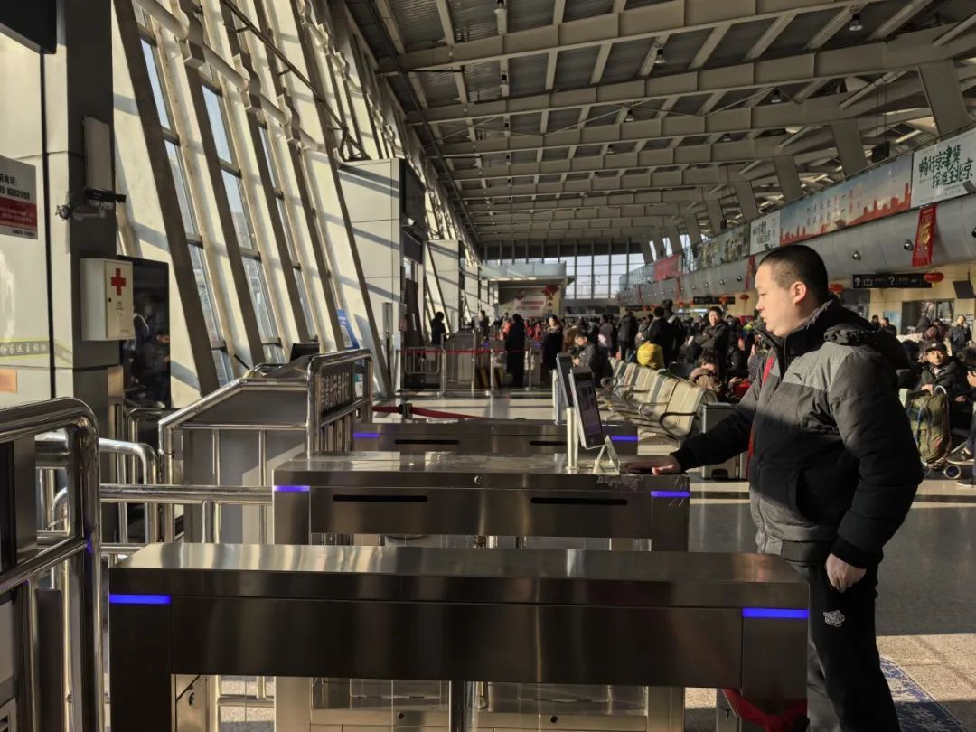 刷身份证乘车！北京4座长途客运站周六迎客流高峰