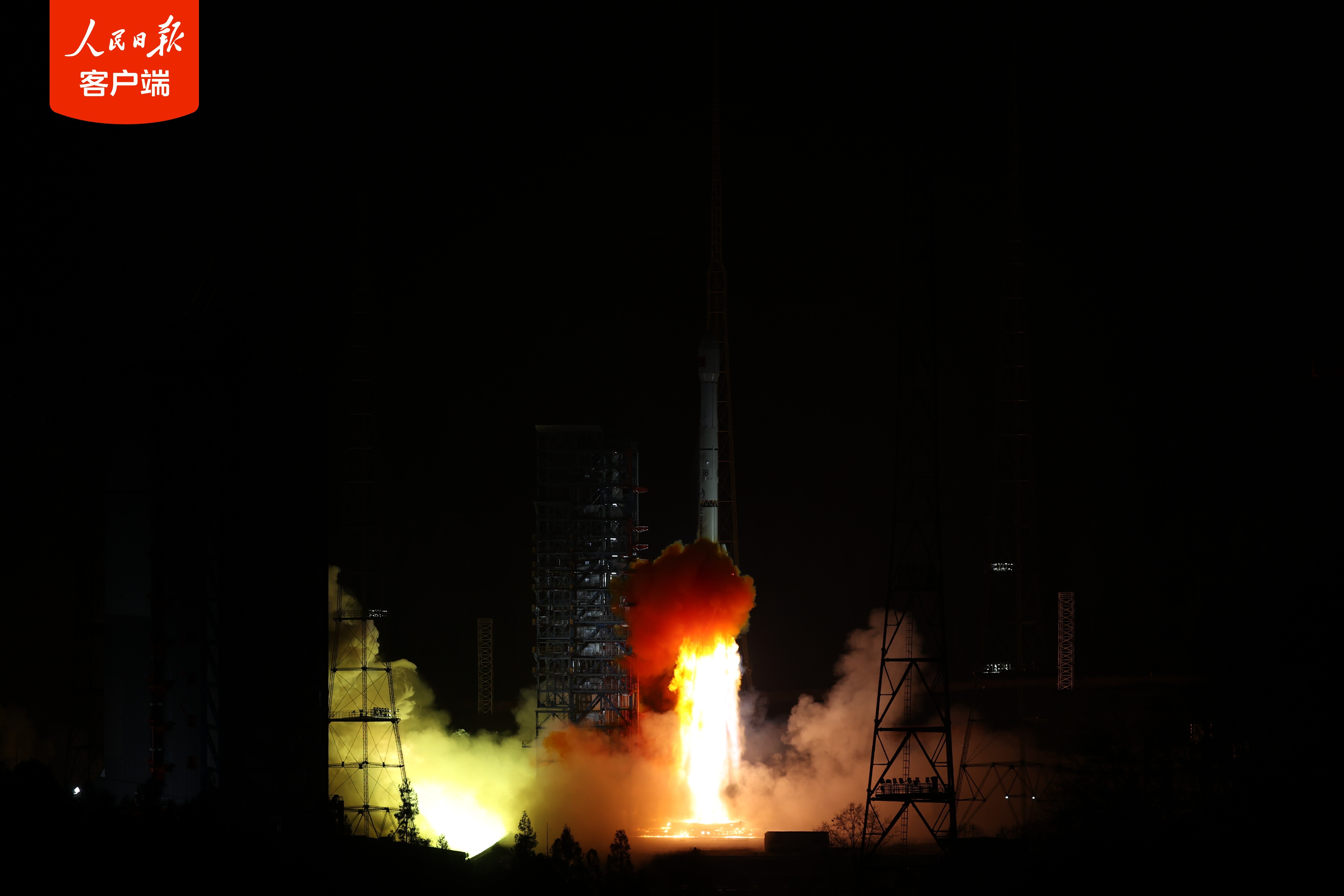 我国成功发射通信技术试验卫星十四号 我国成功发射通信技术试验卫星十四号