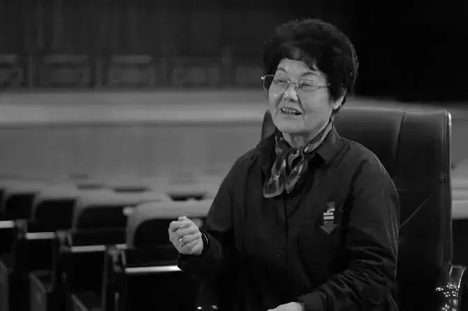 痛别！资深女演员因病去世，享年84岁