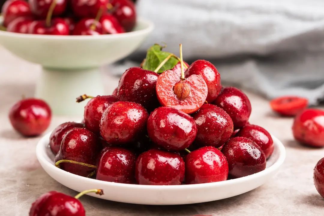 为什么车厘子历经一个月到中国还不坏?买回家没几天就坏了? 为什么车厘子历经一个月到中国还不坏?买回家没几天就坏了?