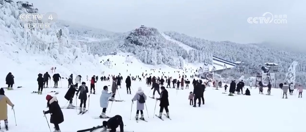 “冷”冰雪拉动“热”经济 冰雪经济已成为新增长点