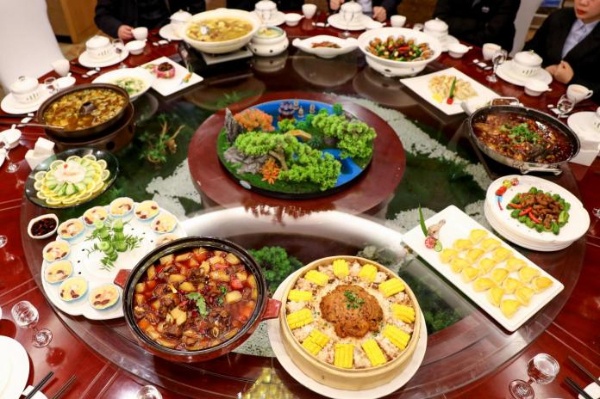 年味十足 重庆多地多个景区开启新春庆典