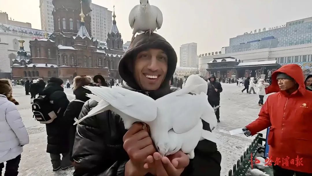 一个埃及小伙和他的“东北早市” 一个埃及小伙和他的“东北早市”