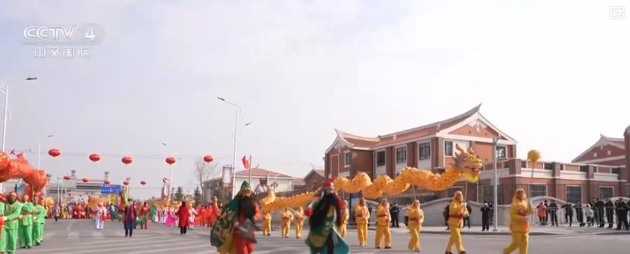 春节氛围感拉满 各地浓浓“年味”热闹上线 春节氛围感拉满 各地浓浓“年味”热闹上线
