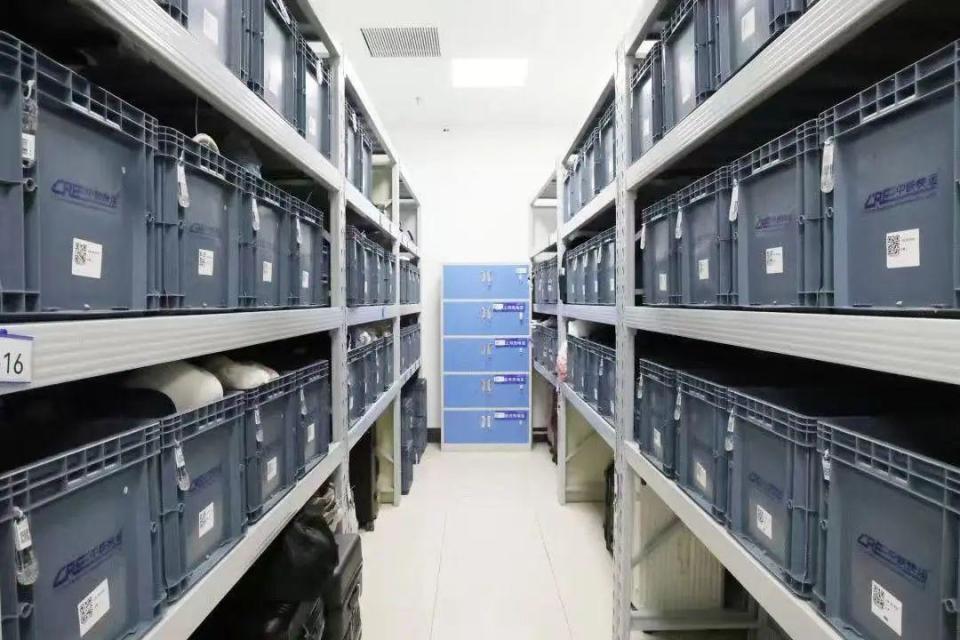 什么情况?南京南站4天捡到1000多张身份证! 什么情况?南京南站4天捡到1000多张身份证!