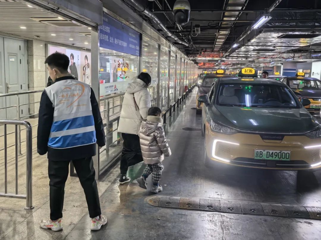 回家过年!返程高峰也别慌,夜里抵京也有车 回家过年!返程高峰也别慌,夜里抵京也有车