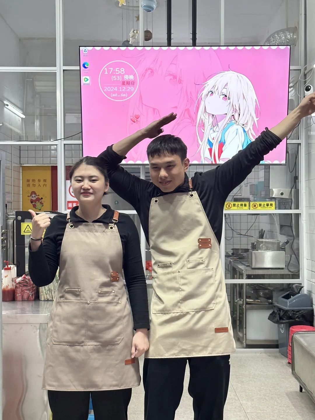 肥娟夫妇：开小吃店比想象中有意思