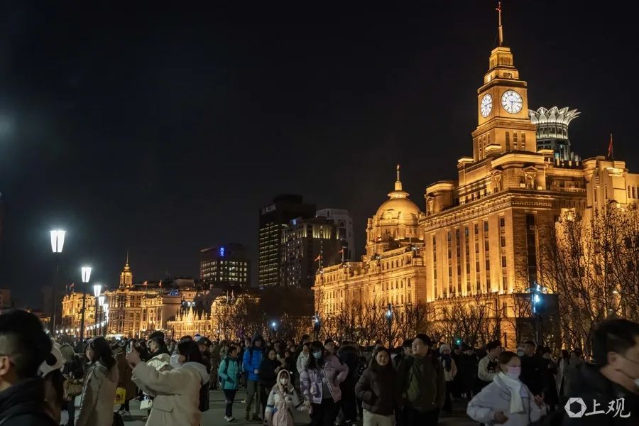上海知名景区宣布：今晚暂停亮灯！外滩等地依旧开启重大活动模式