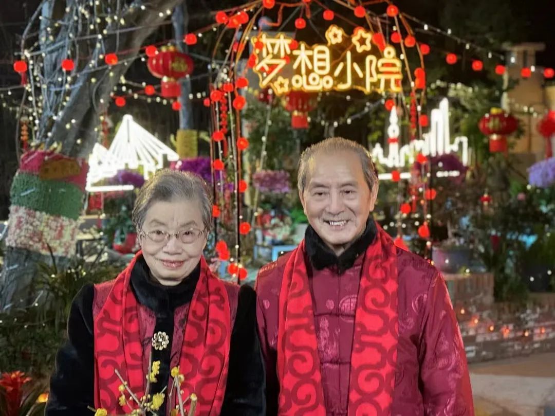 这位登上春晚的上海爷叔火了!有啥来头? 这位登上春晚的上海爷叔火了!有啥来头?