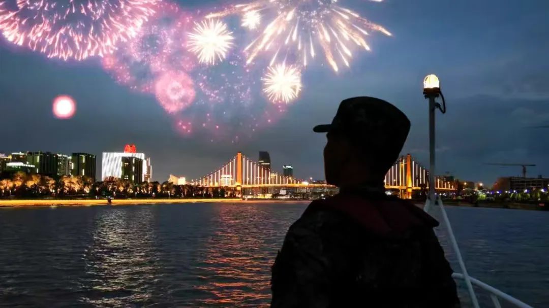 除夕，中国海警为祖国和人民守岁