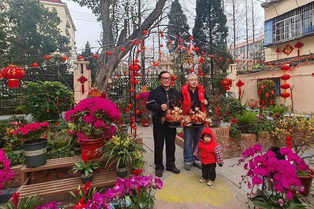 这位登上春晚的上海爷叔火了!有啥来头? 这位登上春晚的上海爷叔火了!有啥来头?