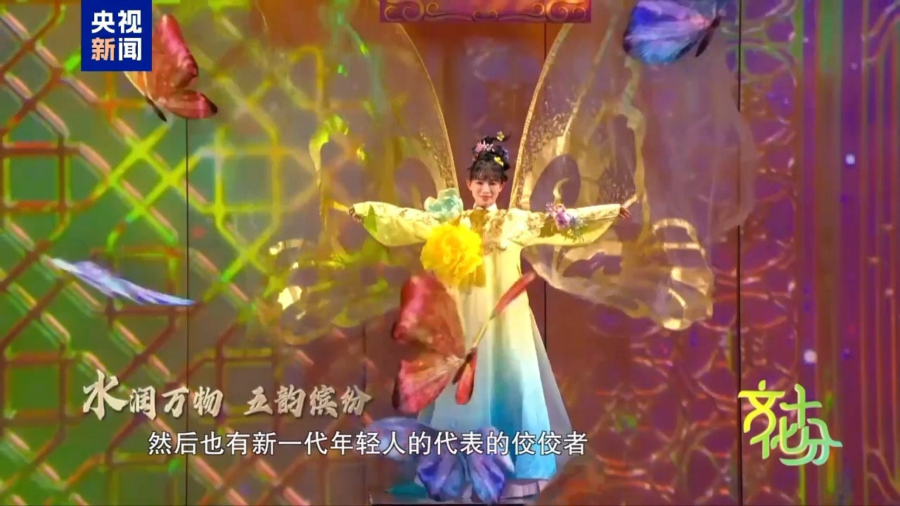 央视春晚总导演于蕾揭秘节目细节，称这顿“年夜饭”不好做