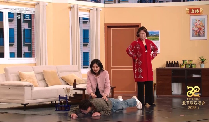 “马丽甲状腺”冲上热搜,此前本人回应过类似关心:有结节 “马丽甲状腺”冲上热搜,此前本人回应过类似关心:有结节