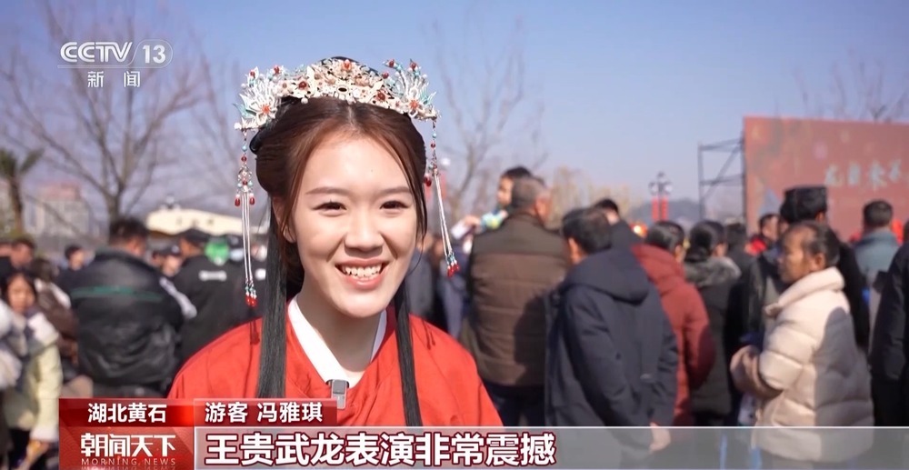 逛市集、游灯会、品非遗 各地庆新春活动精彩不断