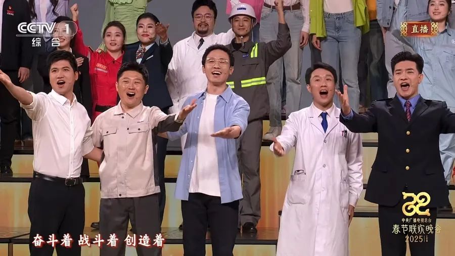 独家专访蛇年春晚音乐总监赵麟:用最浓的情唱一首给人民的歌 独家专访蛇年春晚音乐总监赵麟:用最浓的情唱一首给人民的歌