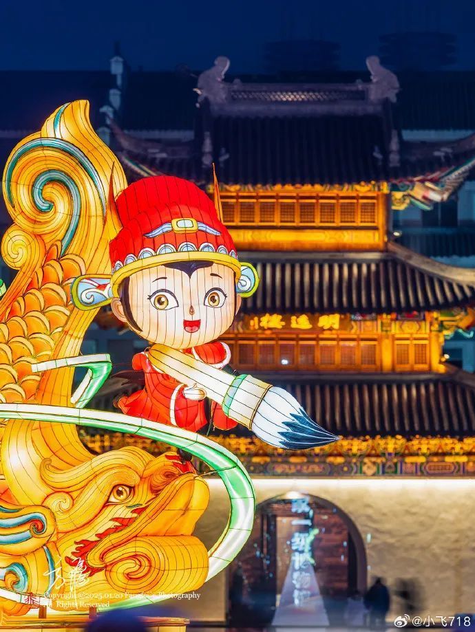 今年的秦淮灯会，得这么逛才行呀！