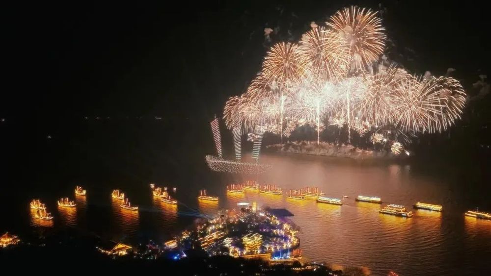 春晚都来了我也要去！四地分会场带动春节文旅火爆出圈