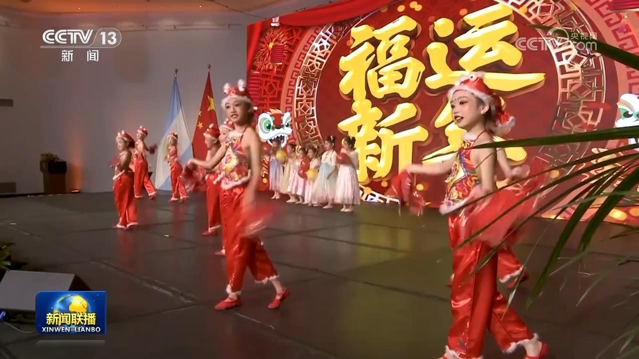 我驻外使馆举办活动庆祝蛇年春节 我驻外使馆举办活动庆祝蛇年春节