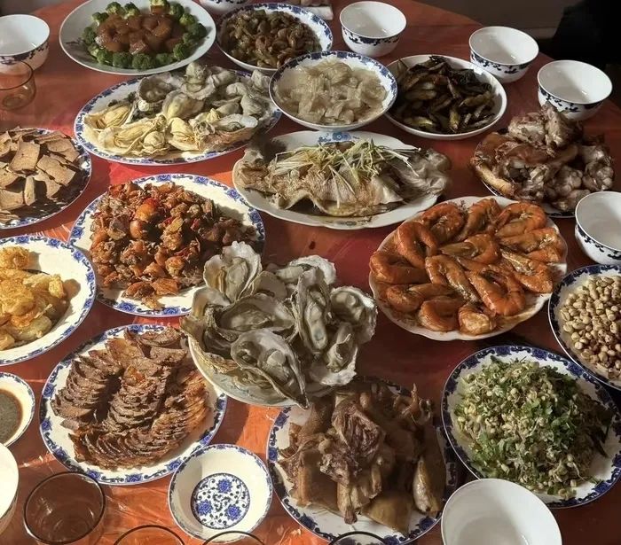 清华女硕士拿到山东蓝翔毕业证！回家承包年夜饭