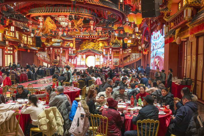 活力旺 亮点多——春节消费市场一线观察