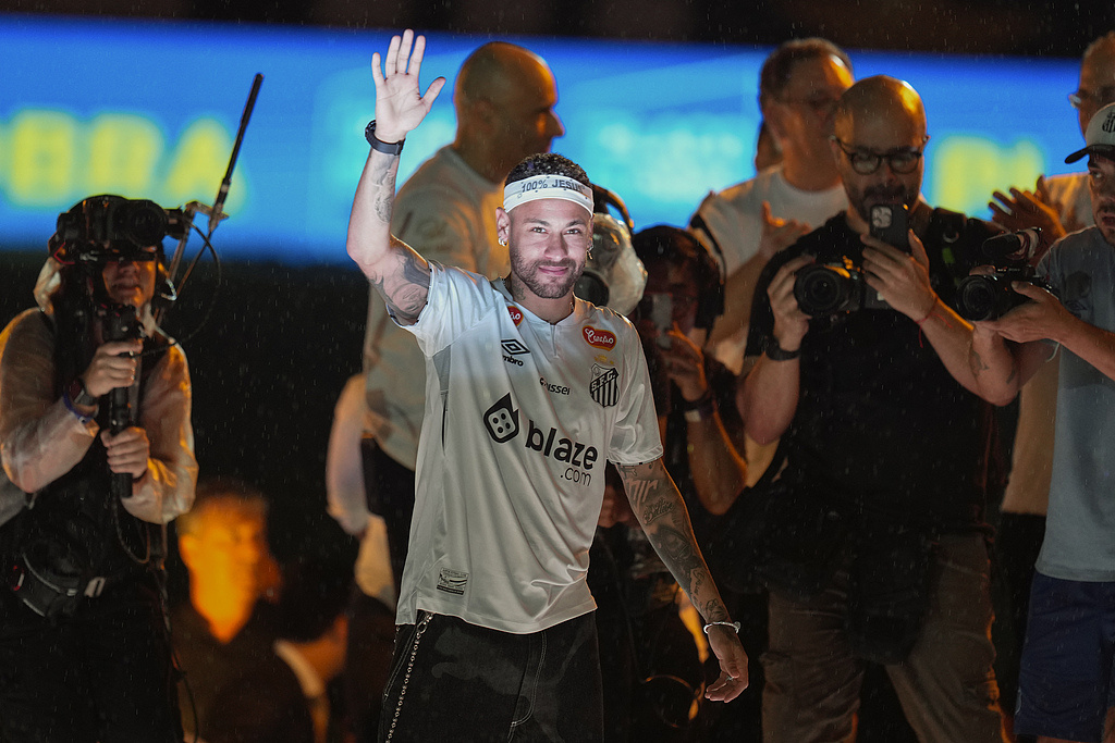 内马尔回归母队,这一次绝不是为了钱 内马尔回归母队,这一次绝不是为了钱