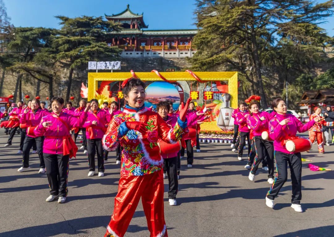 南京，人也太多了！氛围感拉满！