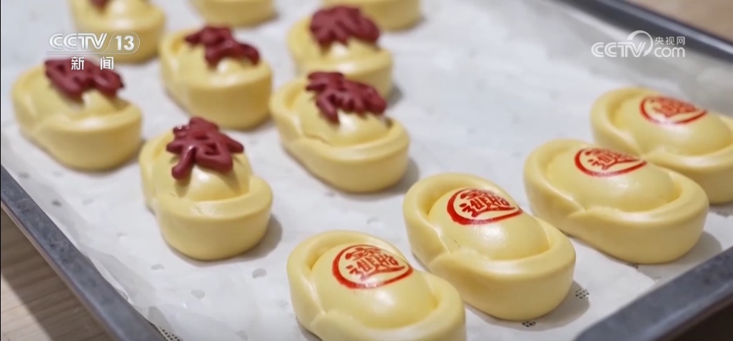 热气腾腾“蒸”出幸福味 多彩花馍点亮美好生活