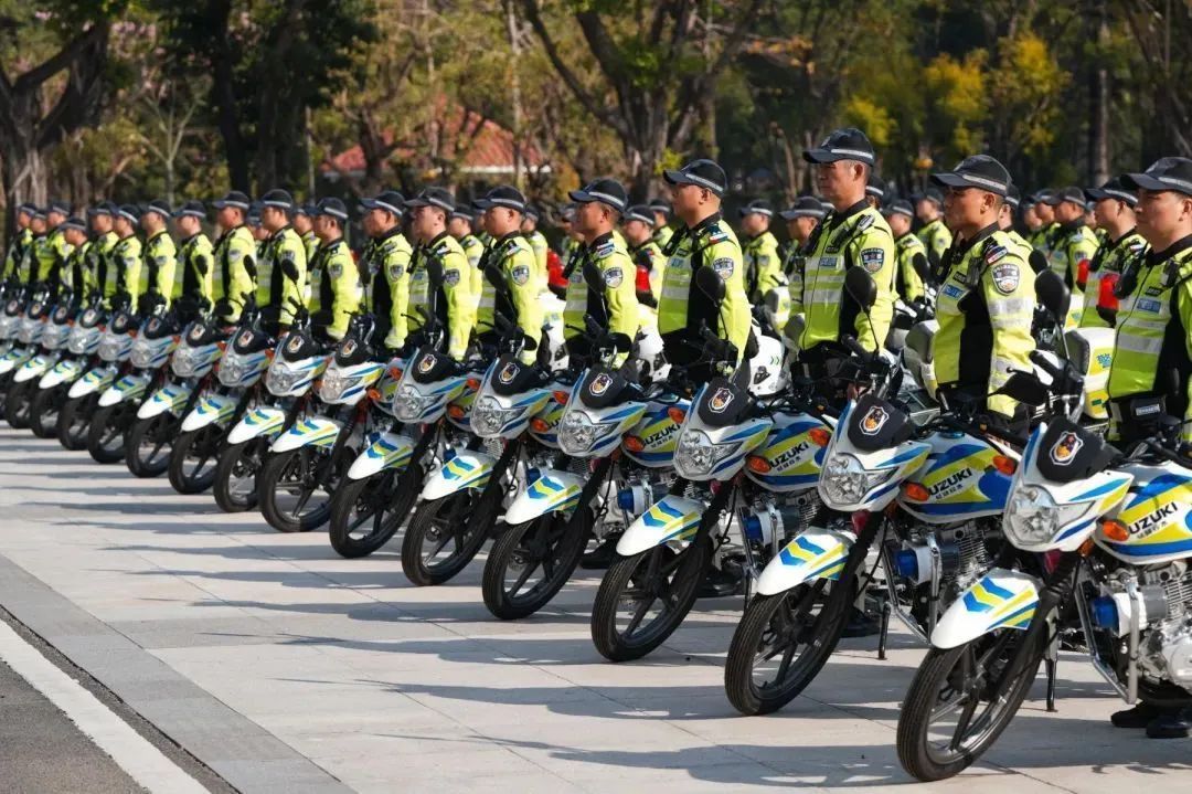 今起返穗客流密集，易堵路段出炉，@返程旅客：请查收绕行攻略