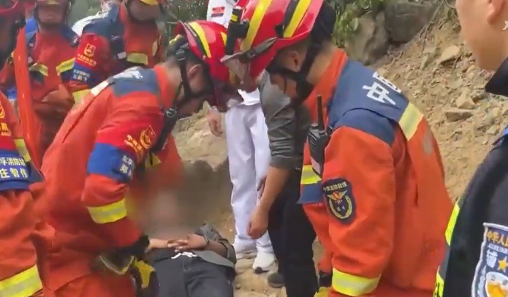 景区突发!紧急救援! 景区突发!紧急救援!
