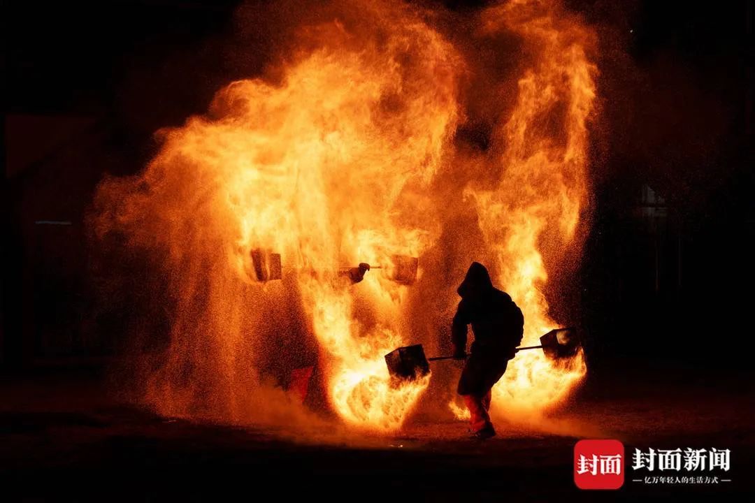 打铁花、舞龙舞狮……对话山西春节文化背后的民间艺人