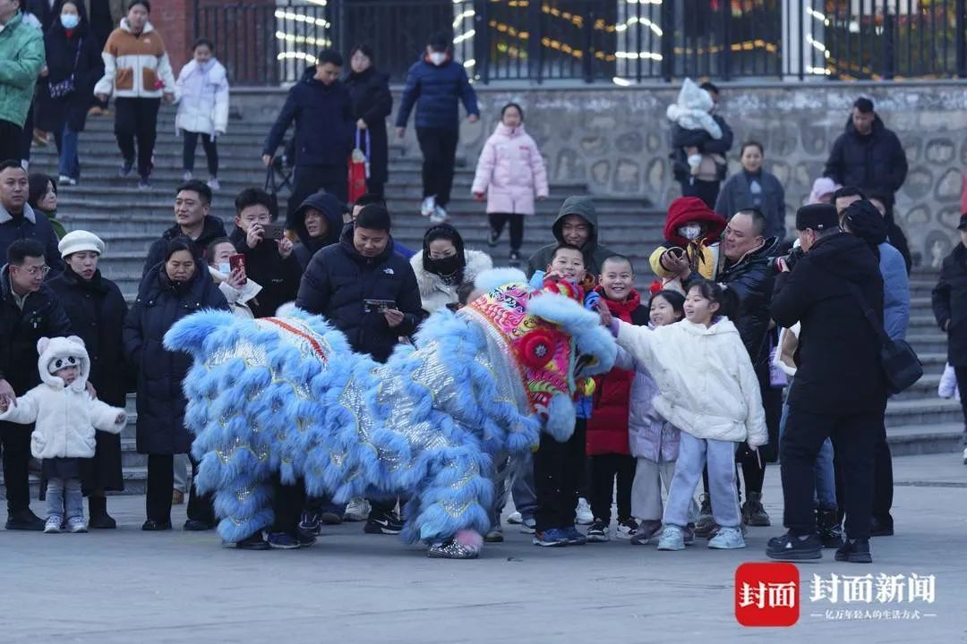 打铁花、舞龙舞狮……对话山西春节文化背后的民间艺人