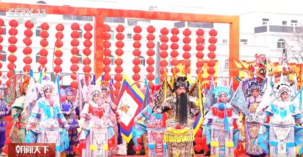 缤纷文化活动扮靓中国年 赏民俗看非遗乐享喜庆氛围 缤纷文化活动扮靓中国年 赏民俗看非遗乐享喜庆氛围