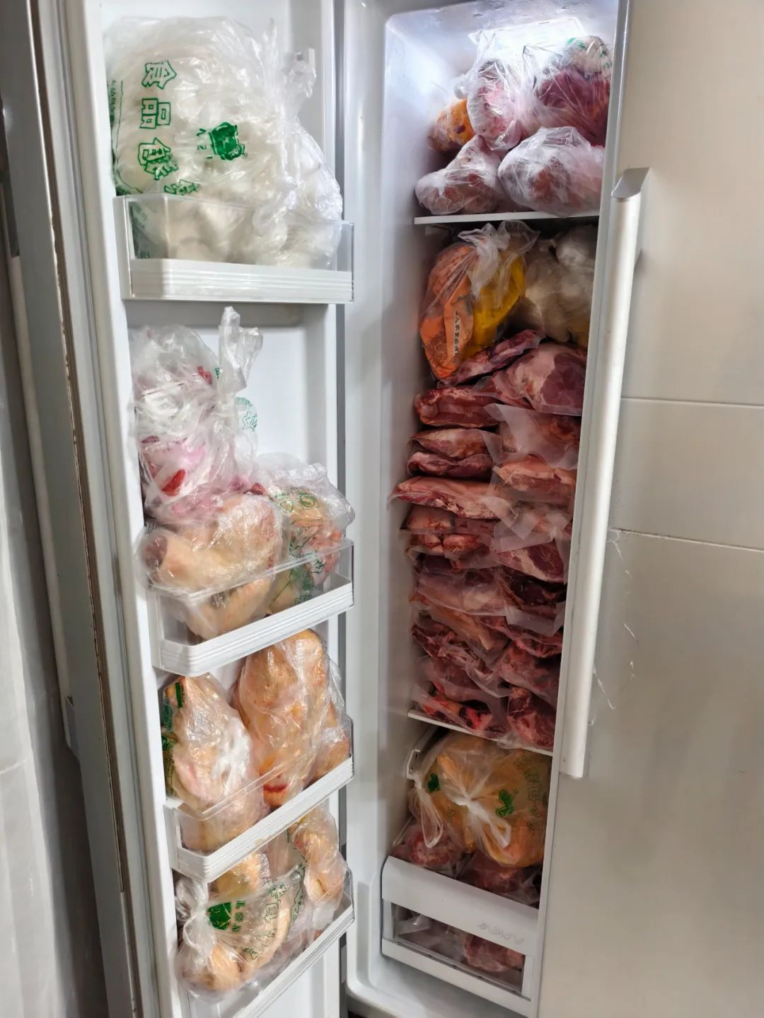 真的装不下了……