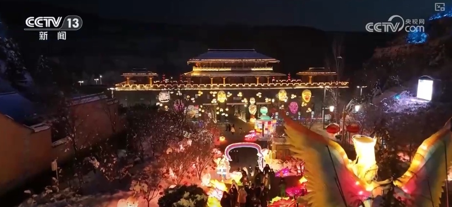 “花样”过大年解锁文化消费新场景 传统节日释放“新”活力 “花样”过大年解锁文化消费新场景 传统节日释放“新”活力