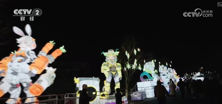 浓浓年味透着满满科技范儿 “科技过年”为春节注入生机与活力