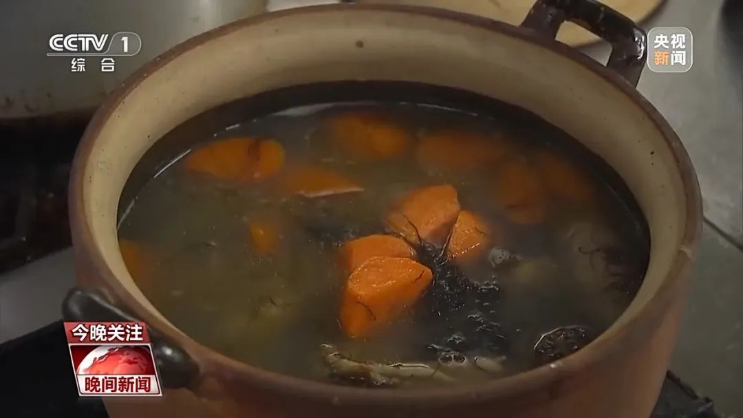 看馋了!羊肉汤、老火靓汤 、铁锅炖,美味炖出来 看馋了!羊肉汤、老火靓汤 、铁锅炖,美味炖出来