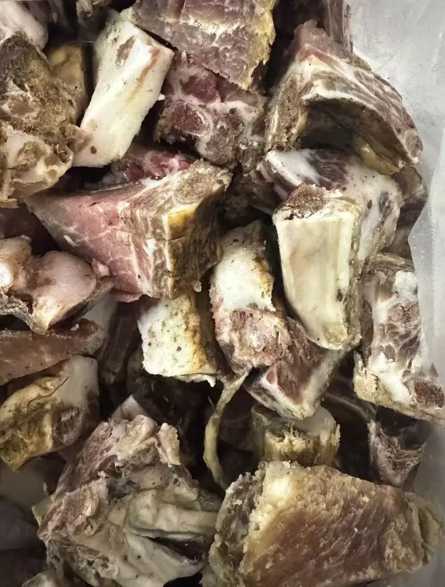 假期最后一天,后备箱的“爱”满满当当! 假期最后一天,后备箱的“爱”满满当当!