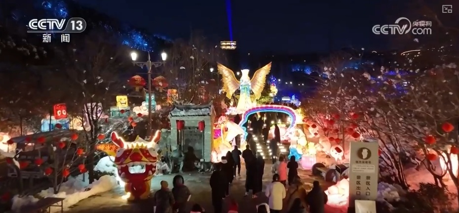 “花样”过大年解锁文化消费新场景 传统节日释放“新”活力 “花样”过大年解锁文化消费新场景 传统节日释放“新”活力